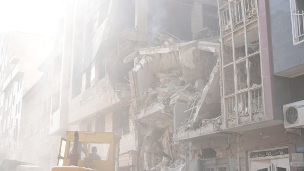 股票配资分析 伊朗导弹袭击已致以色列3人死亡150余人受伤